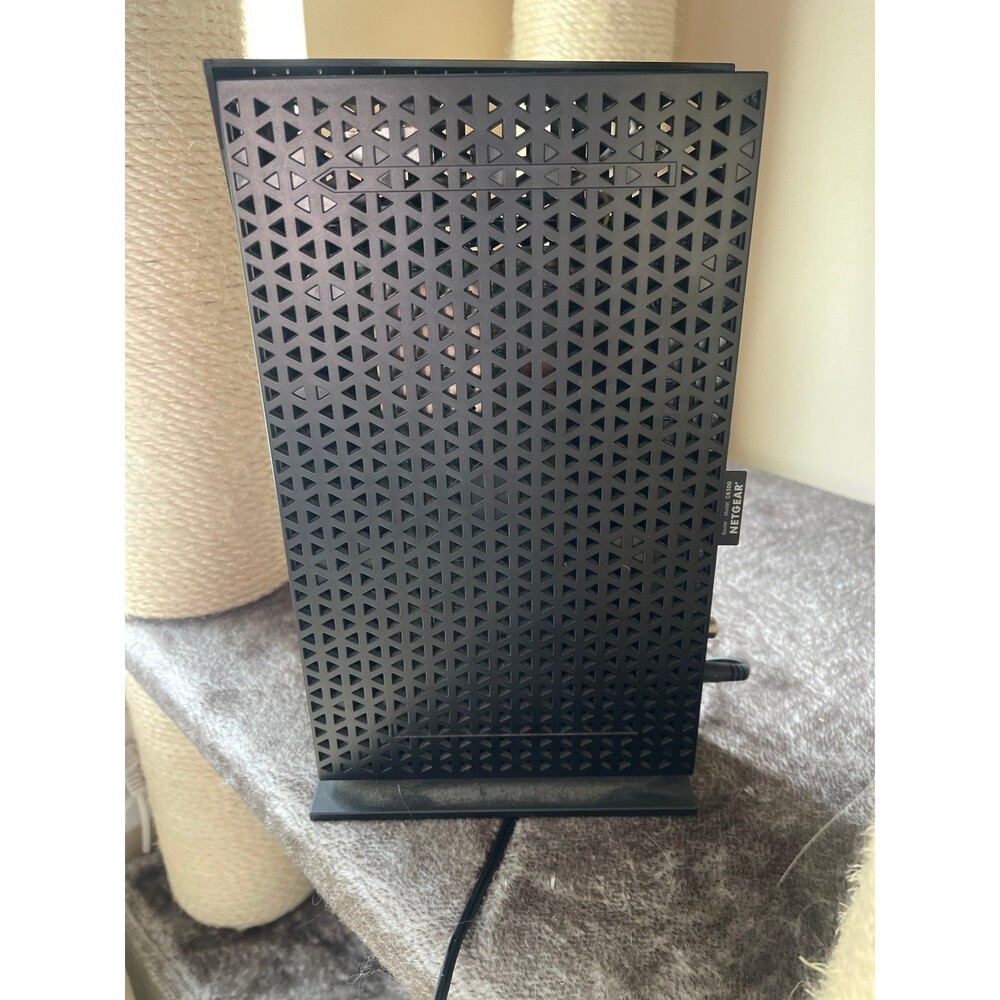 NETGEAR 6300 Wireless Router DOCSIS 3.0 AC1750 Wi-Fi - Picture 2 of 9